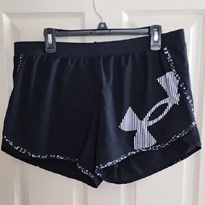 Under Armour Women's Black Athletic Shorts